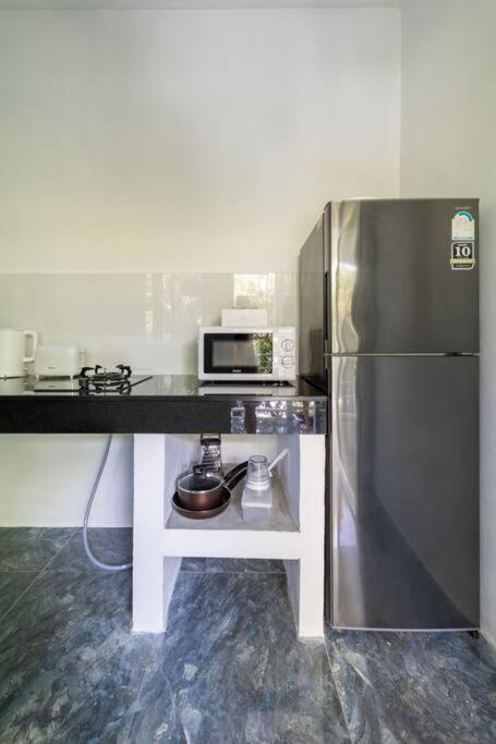 Apple Villas Haad Chao Phao Exterior photo