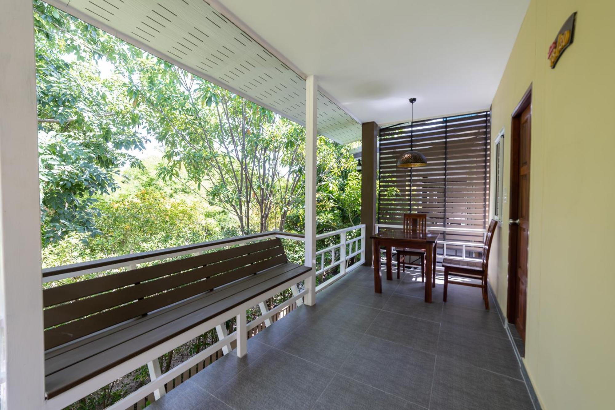 Apple Villas Haad Chao Phao Exterior photo